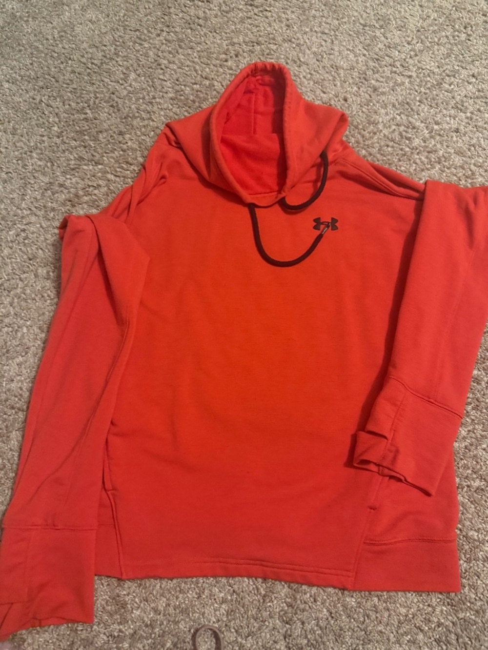 Under Armour sweatshirt